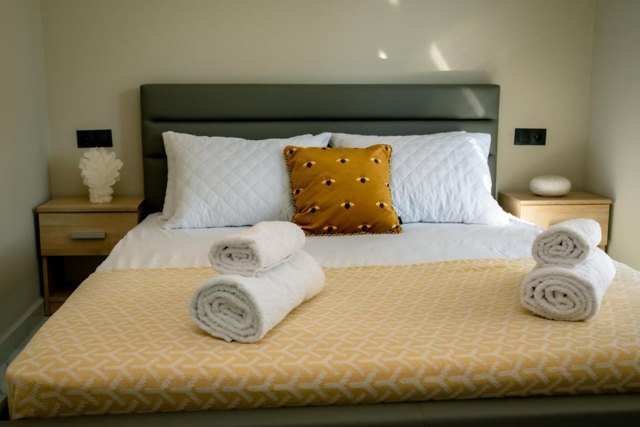 Miracle Luxury Apartments Peraía 外观 照片