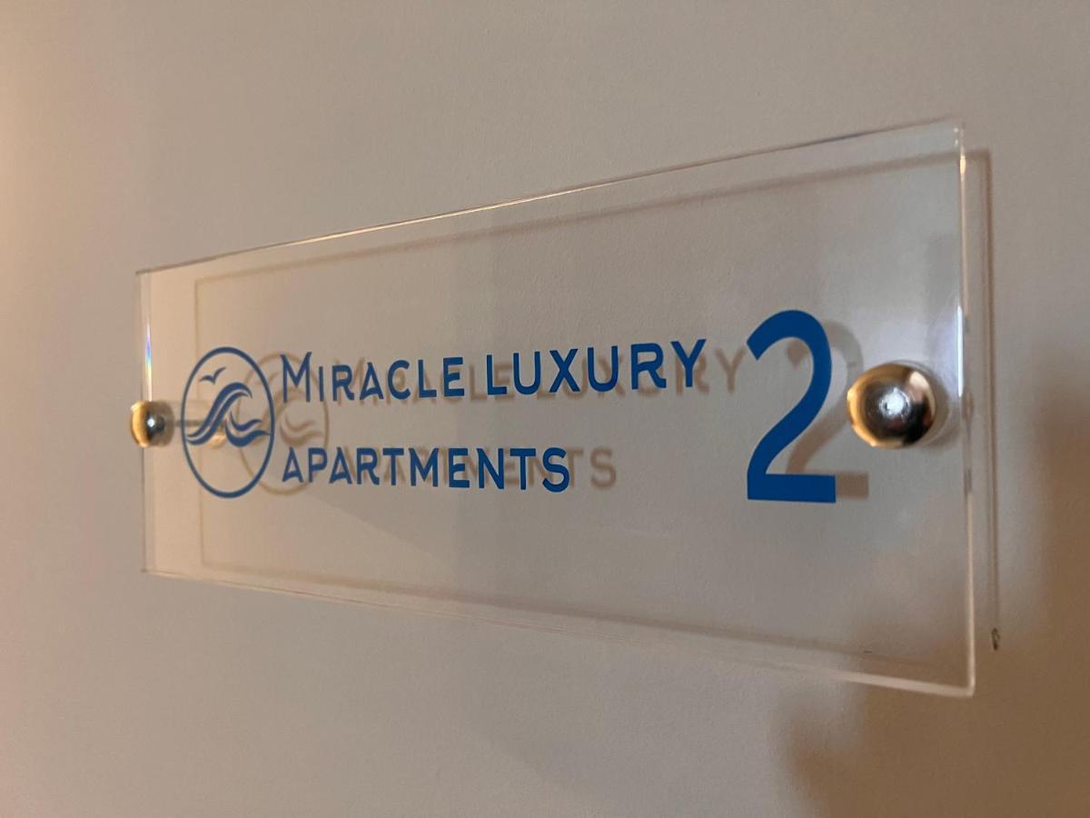 Miracle Luxury Apartments Peraía 外观 照片